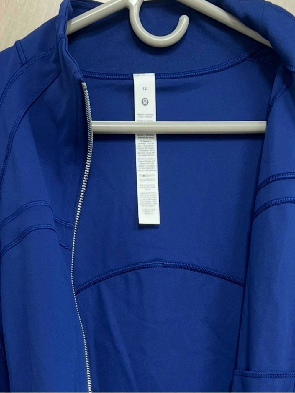 NWT Lululemon Define Cropped Jacket Nulu Club Blue Mirror Silver Size 12 - Picture 5 of 7